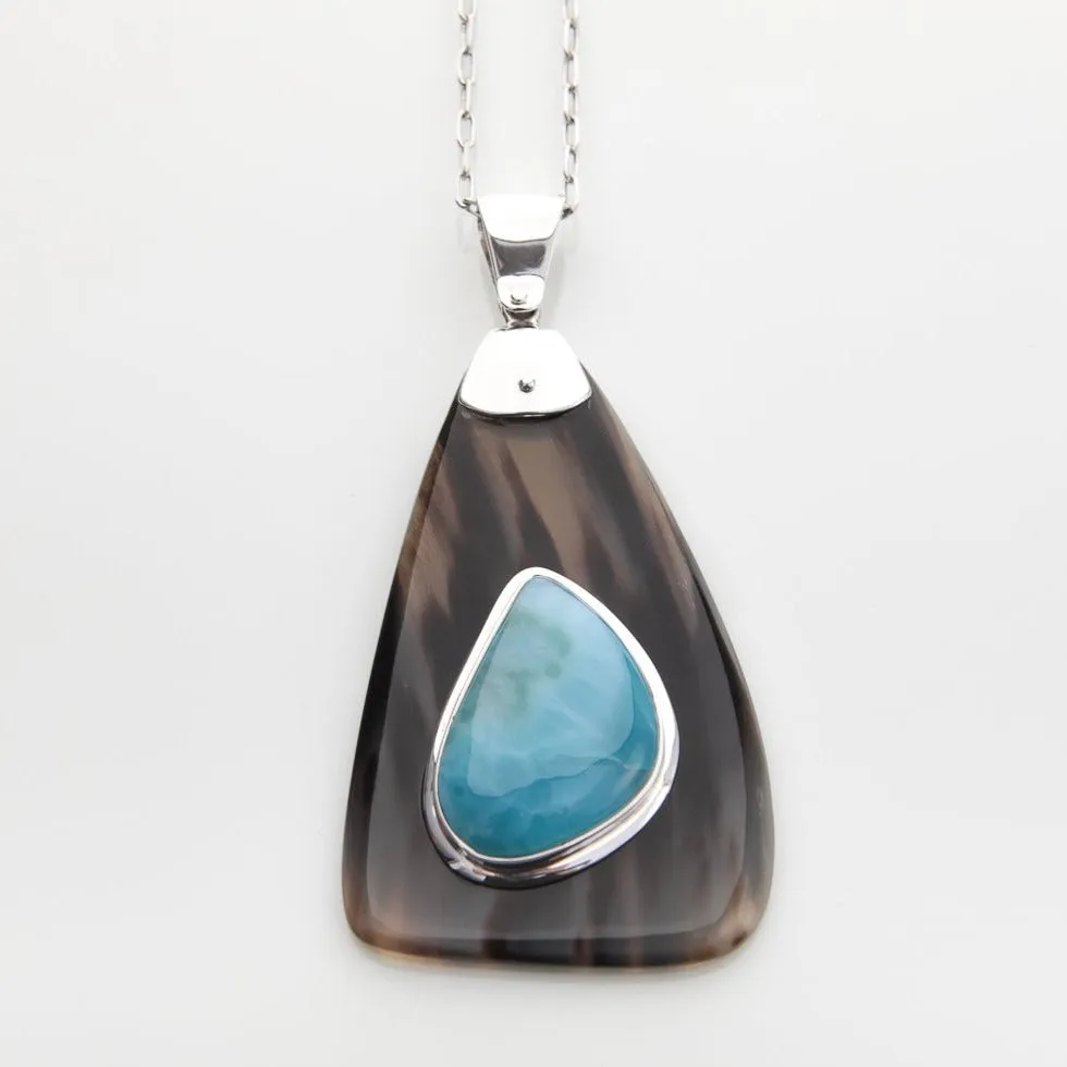 Cow Horn Pendant Lee