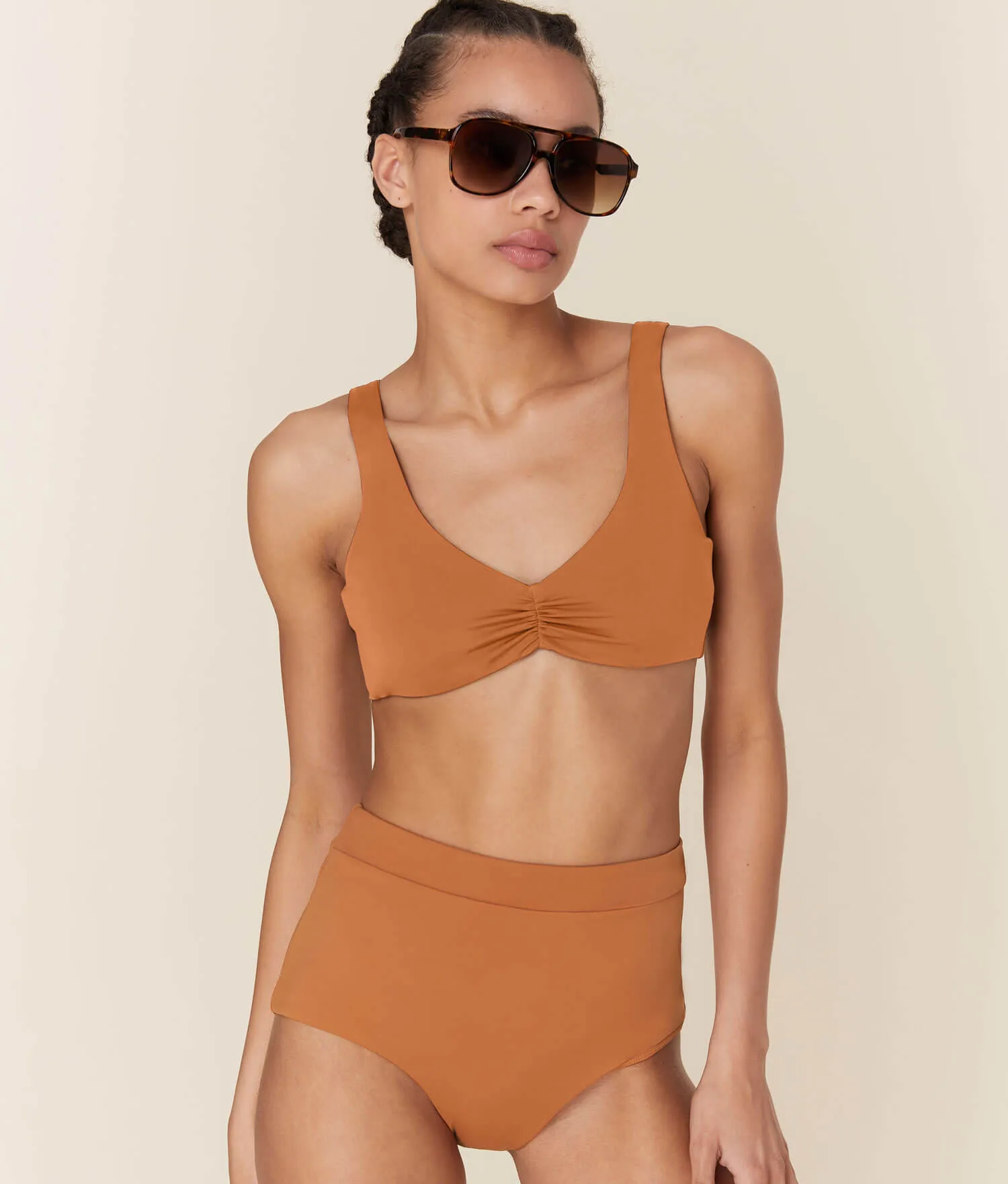 The Honolulu - Top - Eco Nylon - Chestnut